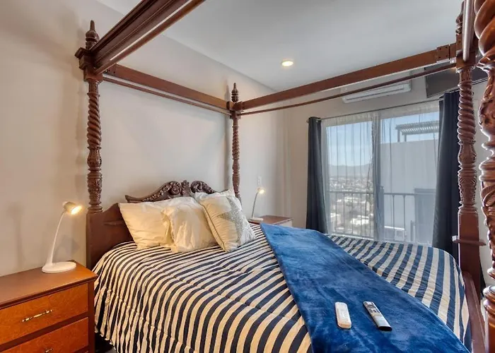 Сasa de vacaciones Dog-friendly With Rooftop Infinity Pool, Gym, Ac & Balcony