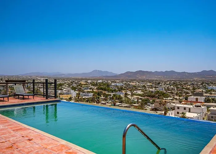 Сasa de vacaciones Dog-friendly With Rooftop Infinity Pool, Gym, Ac & Balcony Cabo San Lucas